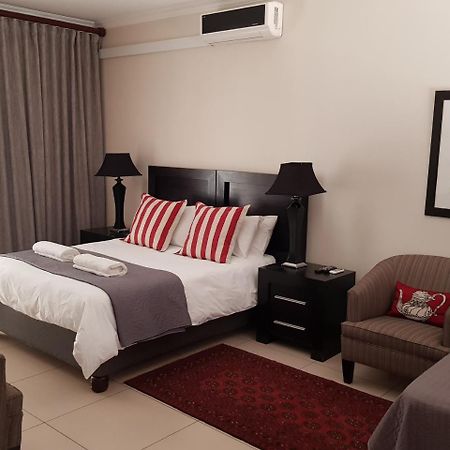 Presidensie Guest Rooms Potchefstroom Exterior foto